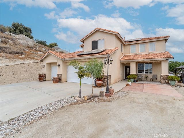 1344 Little Rock Lane, Perris, CA 92570