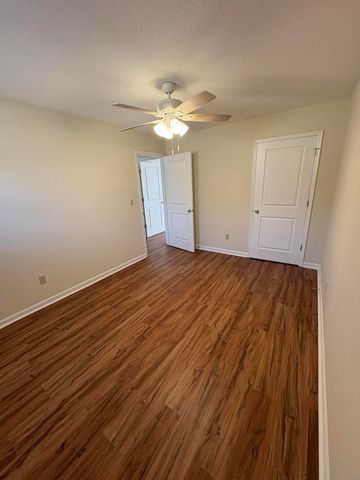 5101 N Moore Lane A, Chattanooga, TN 37411