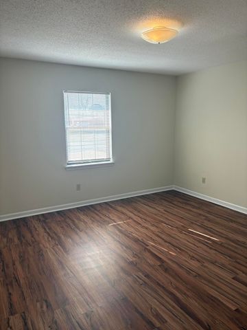 5101 N Moore Lane A, Chattanooga, TN 37411