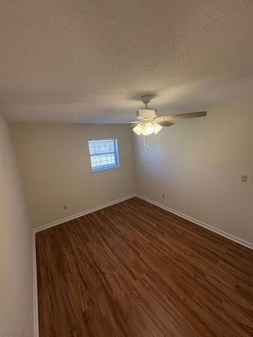 5101 N Moore Lane A, Chattanooga, TN 37411