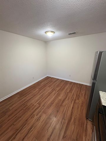 5101 N Moore Lane A, Chattanooga, TN 37411