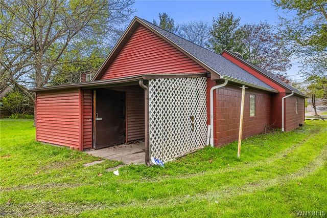 501 Lein Road, West Seneca, NY 14224