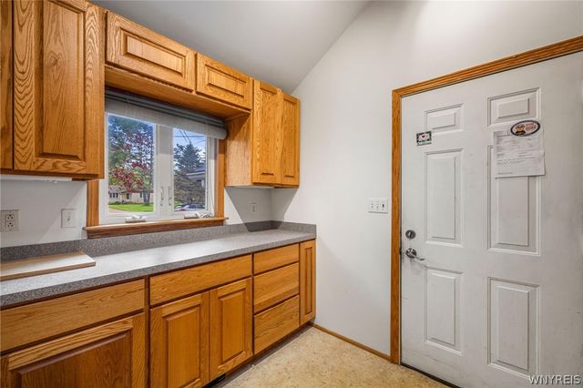 501 Lein Road, West Seneca, NY 14224