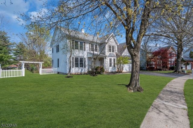 64 Bradley Ln, Bridgewater Twp., NJ 08807