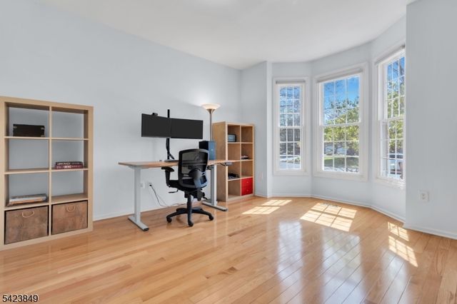 64 Bradley Ln, Bridgewater Twp., NJ 08807