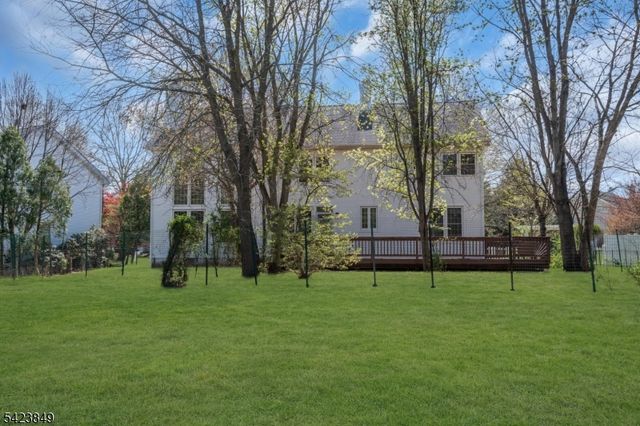 64 Bradley Ln, Bridgewater Twp., NJ 08807