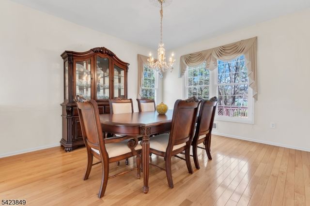 64 Bradley Ln, Bridgewater Twp., NJ 08807