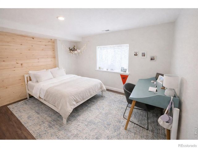 8099 Meadowdale Square, Niwot, CO 80503