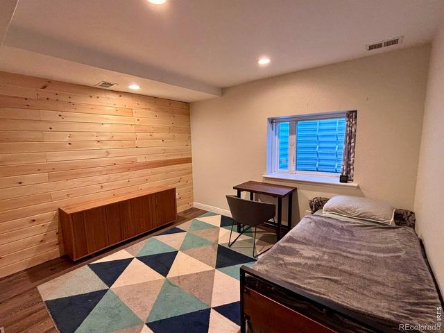 8099 Meadowdale Square, Niwot, CO 80503