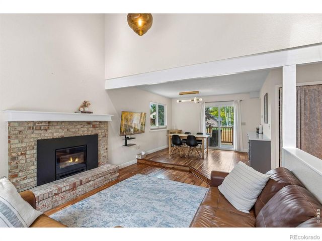 8099 Meadowdale Square, Niwot, CO 80503