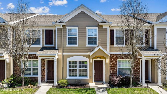 11445 SUMMERVIEW Circle, Jacksonville, FL 32256