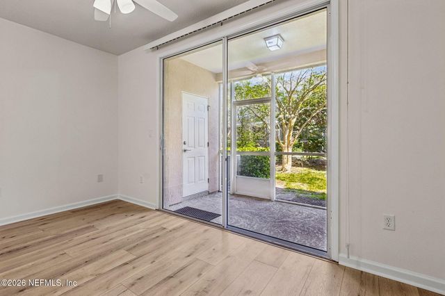 11445 SUMMERVIEW Circle, Jacksonville, FL 32256