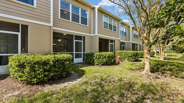 11445 SUMMERVIEW Circle, Jacksonville, FL 32256