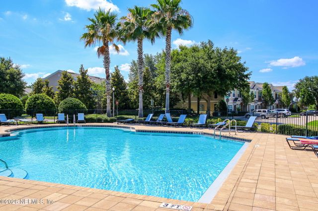 11445 SUMMERVIEW Circle, Jacksonville, FL 32256