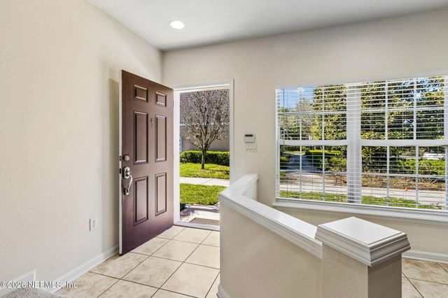 11445 SUMMERVIEW Circle, Jacksonville, FL 32256