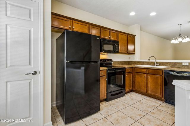 11445 SUMMERVIEW Circle, Jacksonville, FL 32256