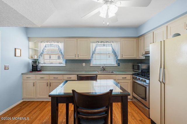 51 Cypress Road, Toms River, NJ 08753