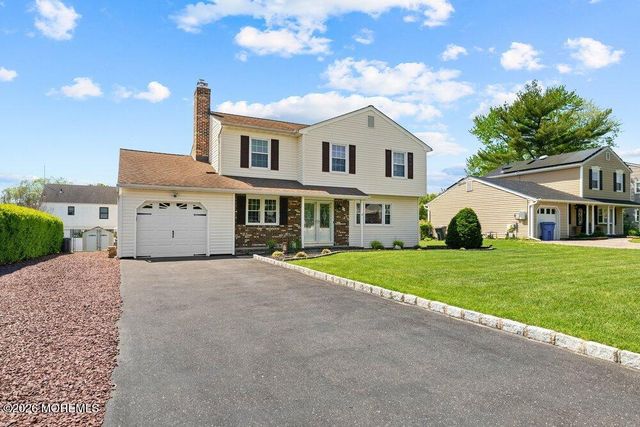 51 Cypress Road, Toms River, NJ 08753