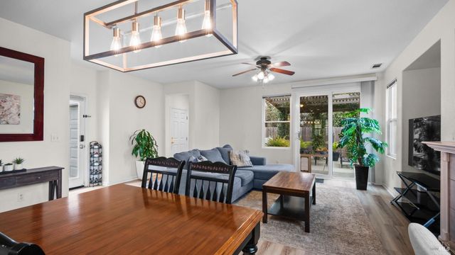 750 Harbor Park Dr, Suisun City, CA 94585