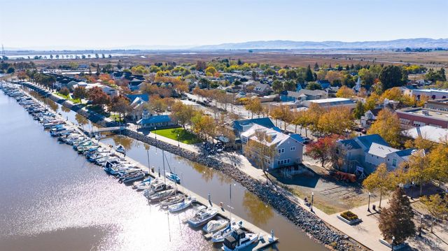 750 Harbor Park Dr, Suisun City, CA 94585