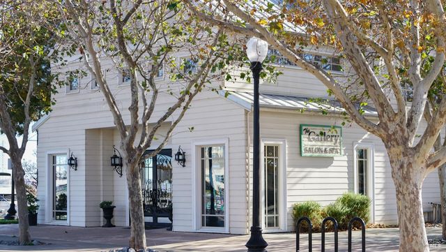 750 Harbor Park Dr, Suisun City, CA 94585