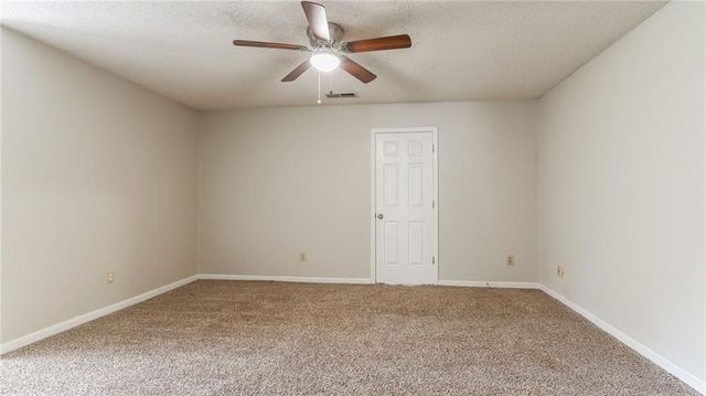 1040 Redan Trace, Stone Mountain, GA 30088