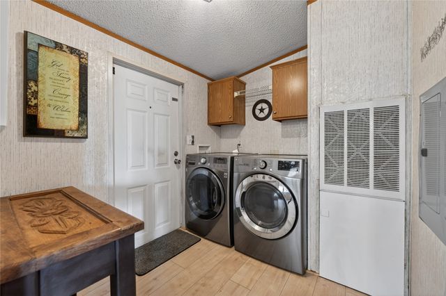 139 Zumwalt Circle, Hackberry, TX 75036