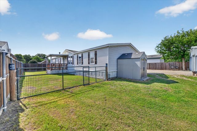 139 Zumwalt Circle, Hackberry, TX 75036