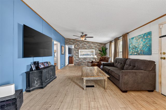 139 Zumwalt Circle, Hackberry, TX 75036