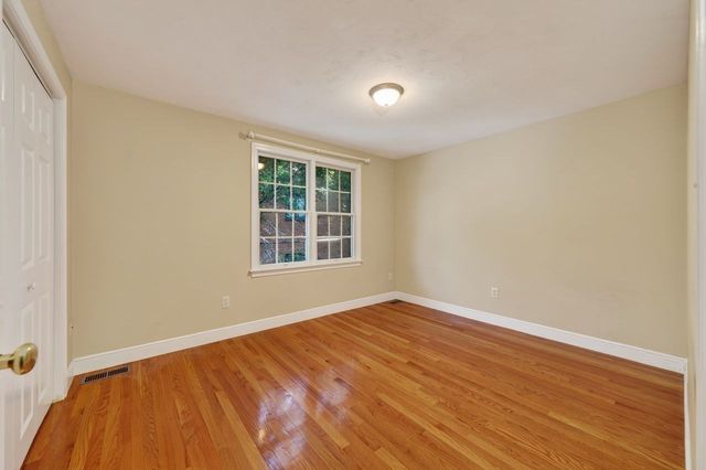168 North St 4, Weymouth, MA 02191