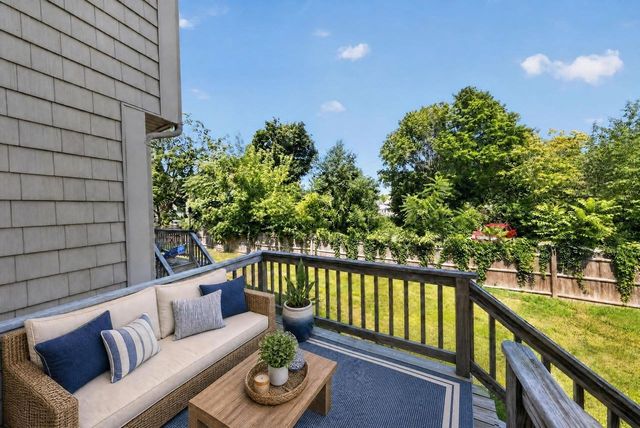 168 North St 4, Weymouth, MA 02191