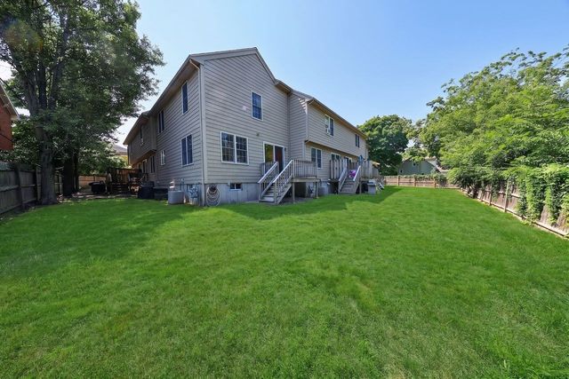 168 North St 4, Weymouth, MA 02191
