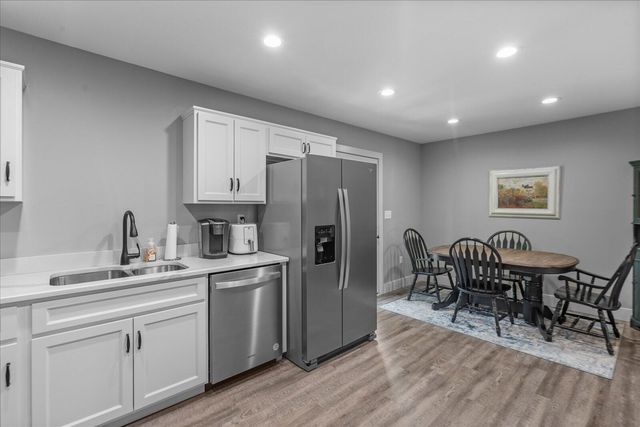 560 Nickajack Circle, Jasper, TN 37347