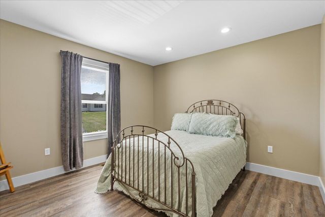 560 Nickajack Circle, Jasper, TN 37347