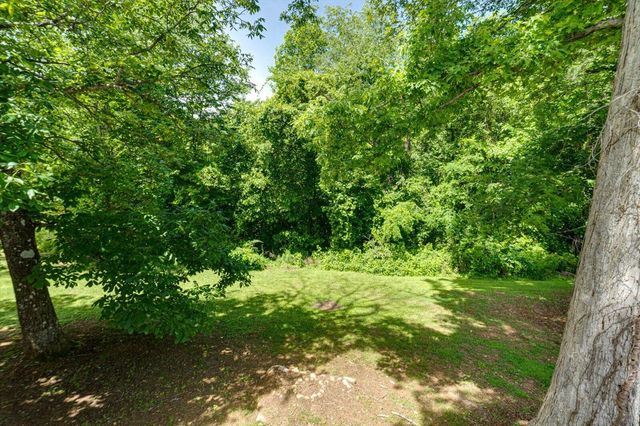560 Nickajack Circle, Jasper, TN 37347
