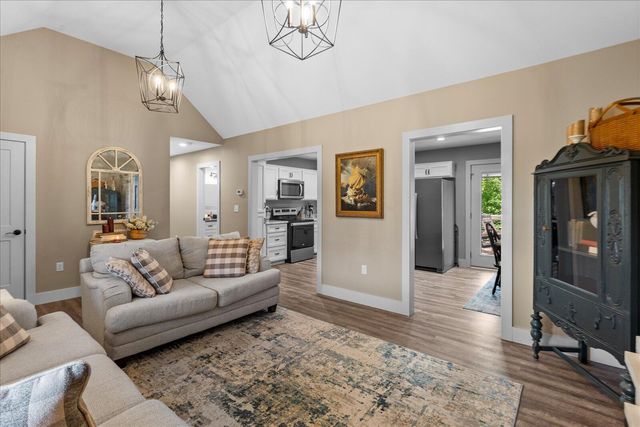 560 Nickajack Circle, Jasper, TN 37347