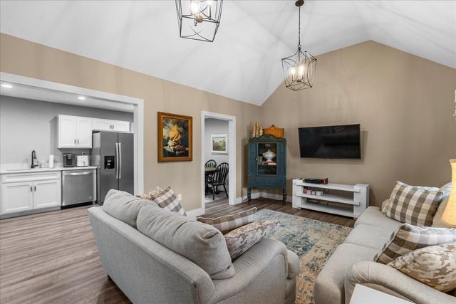 560 Nickajack Circle, Jasper, TN 37347