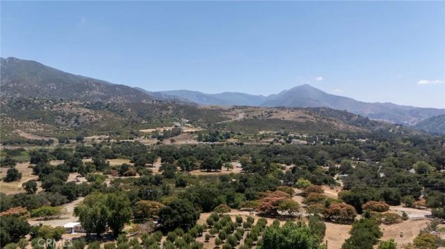 12104 Topa, Santa Paula, CA 93060