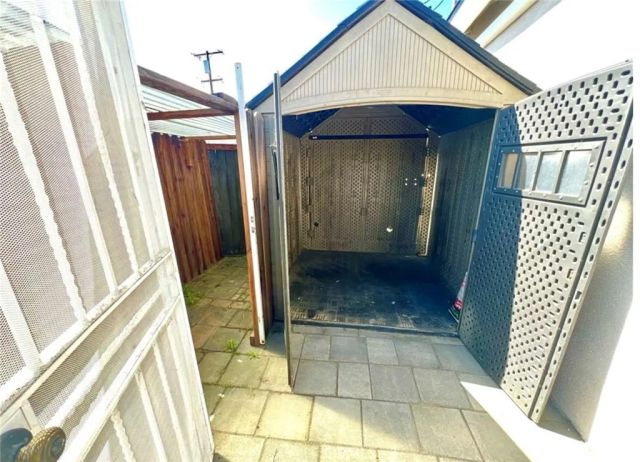 5032 Gundry, Long Beach, CA 90807