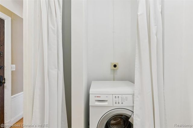 15 E Kirby Street 1107, Detroit, MI 48202