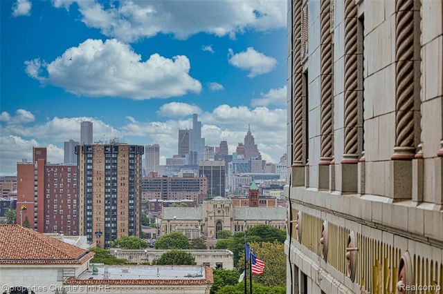 15 E Kirby Street 1107, Detroit, MI 48202