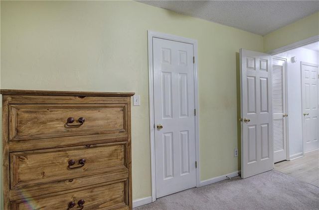 14 Buckskin SW Drive, Cartersville, GA 30120