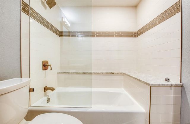 6408 7TH AVENUE N, St Petersburg, FL 33710