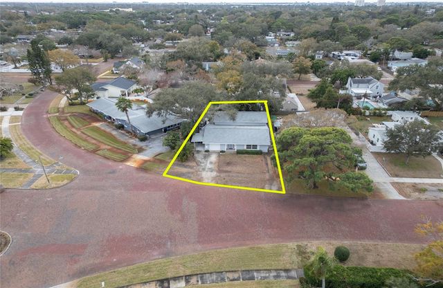 6408 7TH AVENUE N, St Petersburg, FL 33710