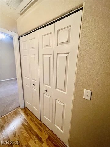 520 Arrowhead Trail 221, Henderson, NV 89015