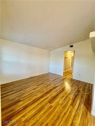 520 Arrowhead Trail 221, Henderson, NV 89015