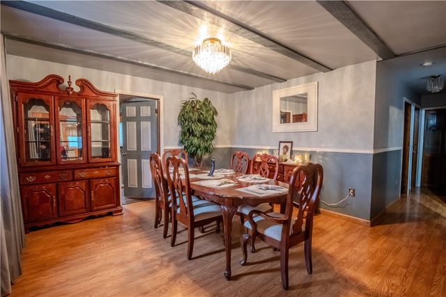 690 Baird Ave, Canton Twp, PA 15301