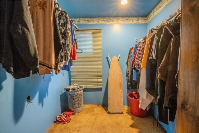 690 Baird Ave, Canton Twp, PA 15301