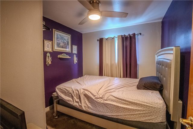 690 Baird Ave, Canton Twp, PA 15301