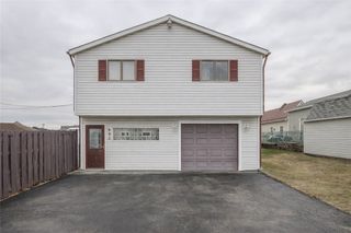 690 Baird Ave, Canton Twp, PA 15301